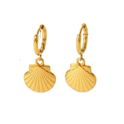 Ariel hoops - Es by May - Zeeschelp oorbel