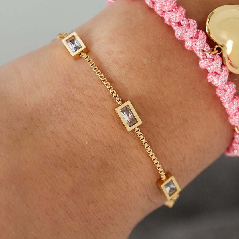 Luxe armband met glanzende rechthoekige diamanten