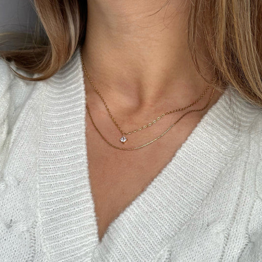 Chique gouden ketting met een dubbele schakelontwerp