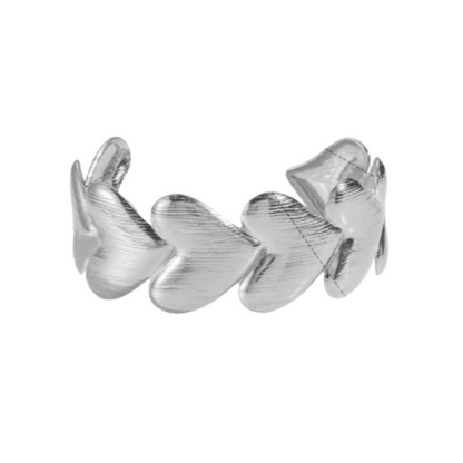 Heartbeats cuff armband