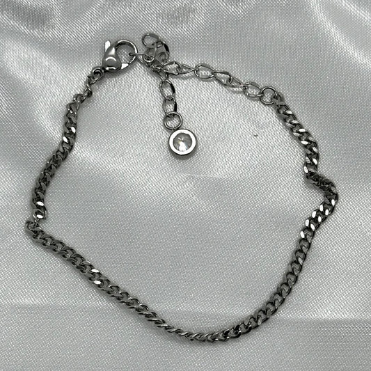 Simple Small Chain Armband