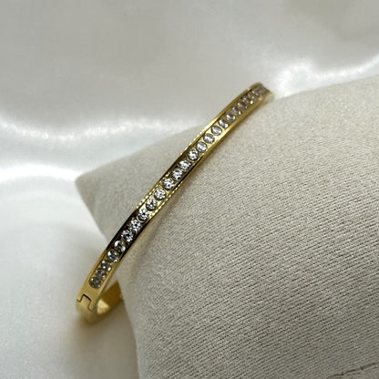 Half Diamond Bangle Armband