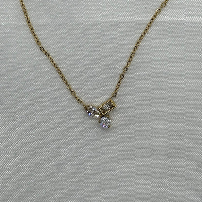 3 Diamonds Ketting