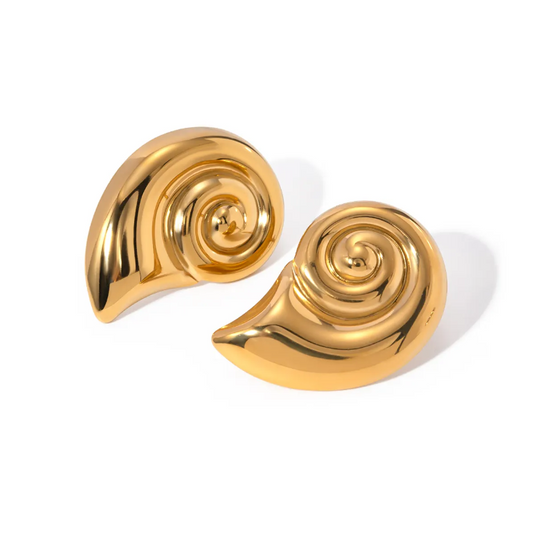 Chloe studs