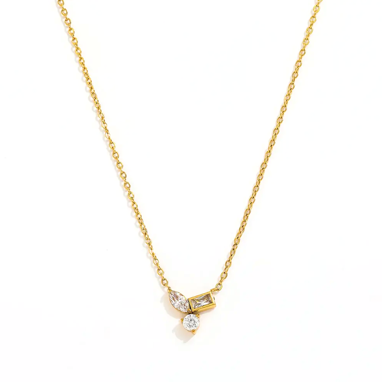 Elegant Crystal Necklace