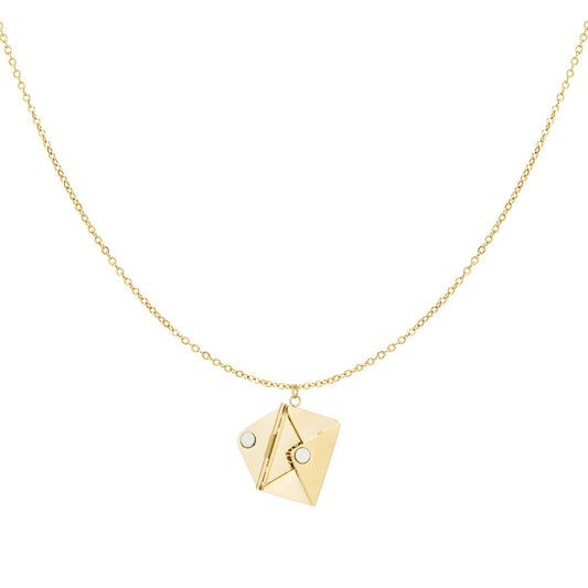 Gouden ketting met een charmante envelop hanger, met een romantische boodschap